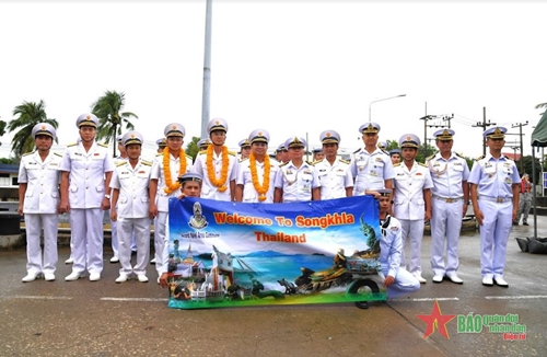 Biên đội tàu 264, 265 đến Thái Lan